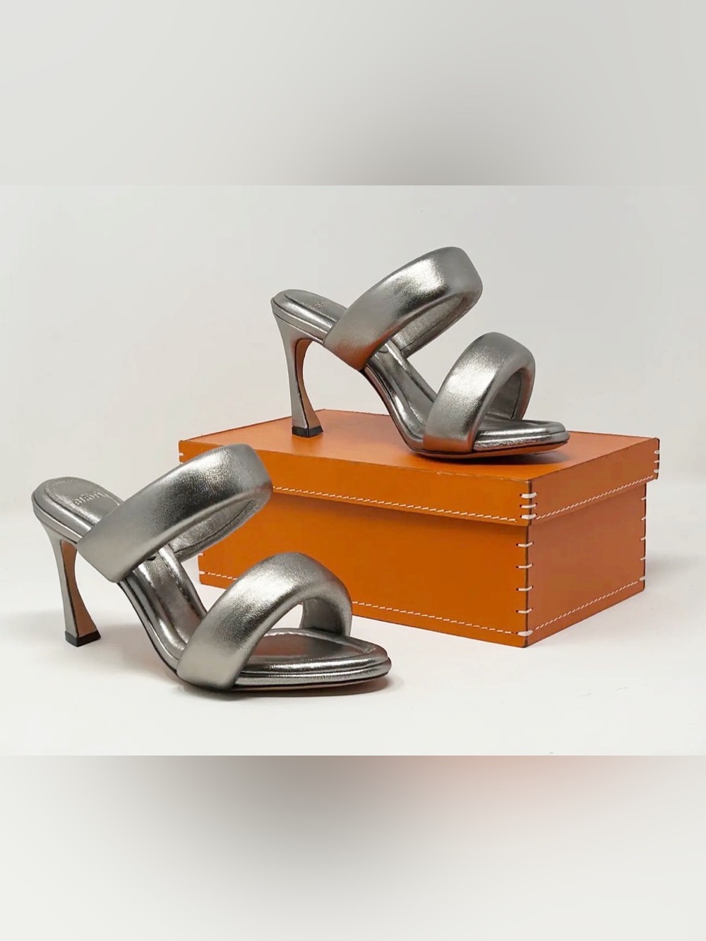 Alexandre Birman Lilla Heel Sandal Mules Leather Metallic Silver 38